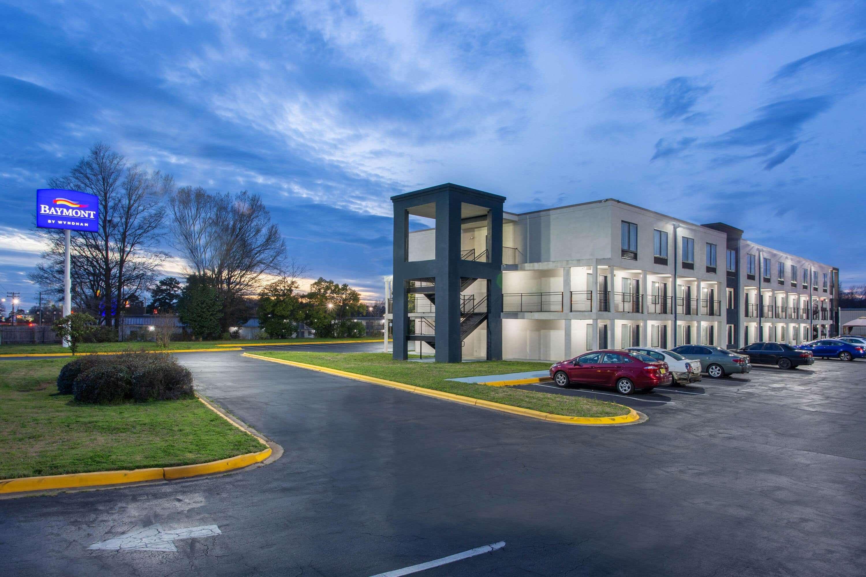 Baymont By Wyndham Charlotte University Kültér fotó